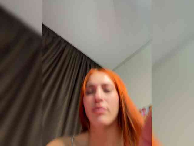 VictoriaBix webcam