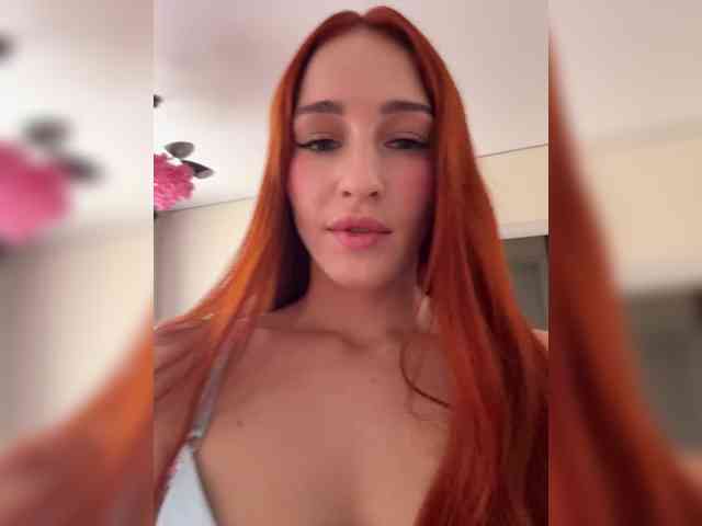 VictoriaBix webcam