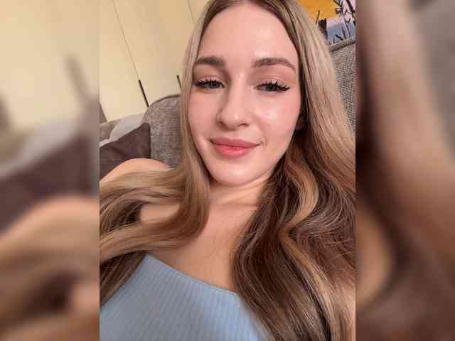 VictoriaBix webcam