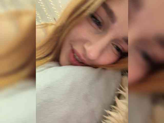 VictoriaBix webcam