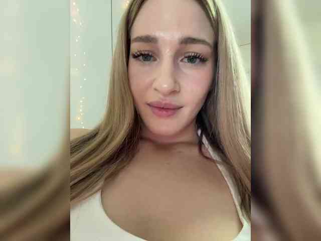 VictoriaBix webcam