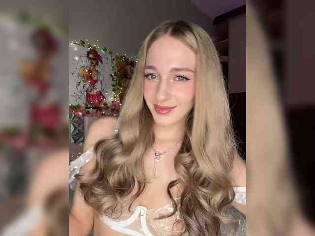 VictoriaBix webcam