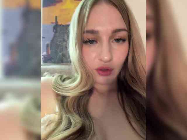 VictoriaBix webcam