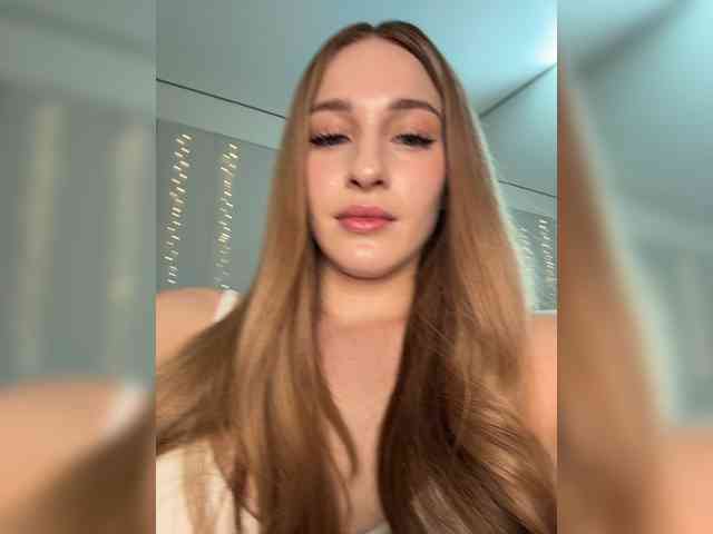 VictoriaBix webcam
