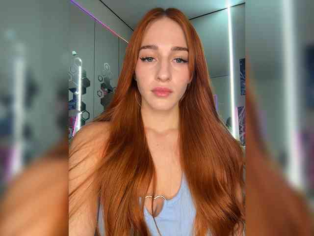 VictoriaBix webcam
