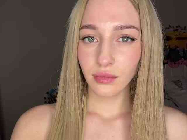 VictoriaBix webcam