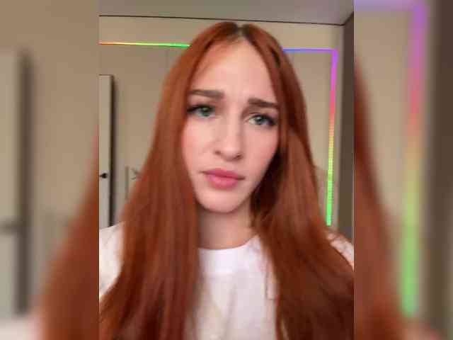 VictoriaBix webcam