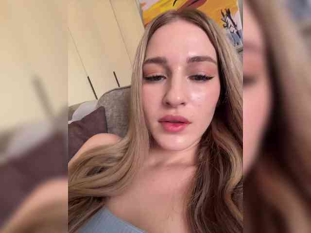 VictoriaBix webcam