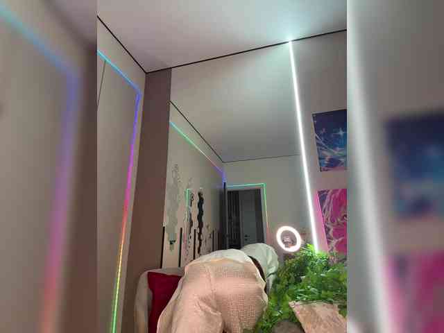 VictoriaBix webcam