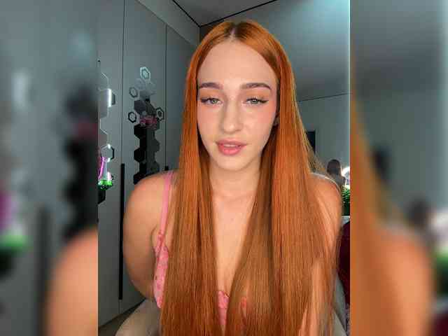 VictoriaBix webcam
