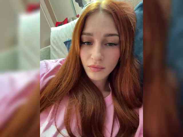 VictoriaBix webcam