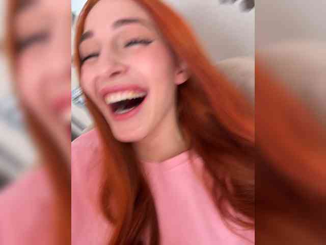 VictoriaBix webcam