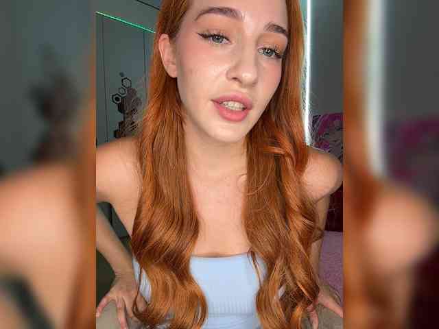 VictoriaBix webcam