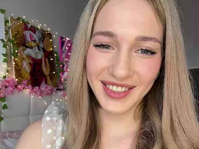 VictoriaBix webcam