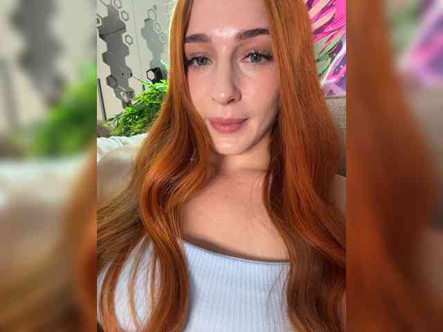 VictoriaBix webcam