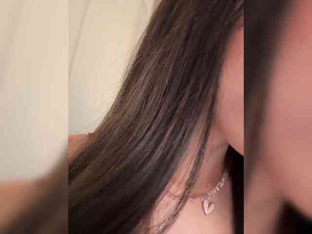 VictoriaBix webcam
