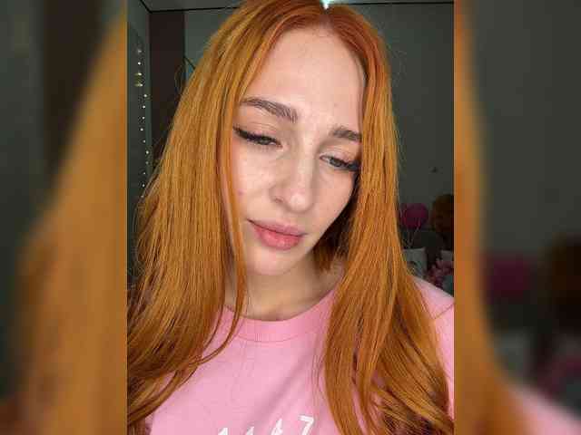 VictoriaBix webcam