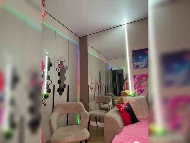 VictoriaBix webcam