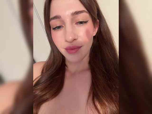 VictoriaBix webcam