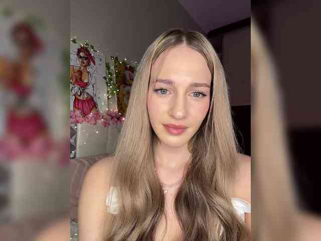 VictoriaBix webcam