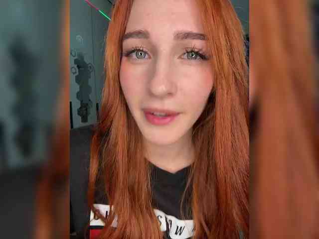 VictoriaBix webcam