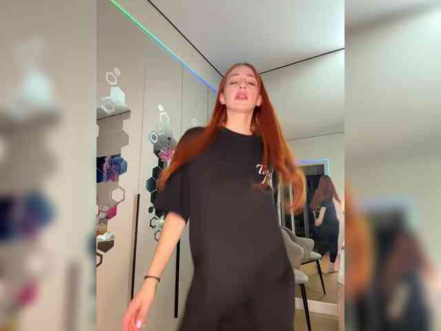 VictoriaBix webcam