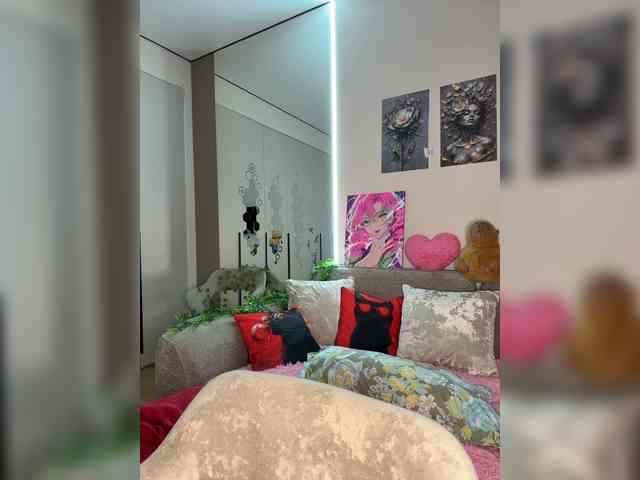 VictoriaBix webcam