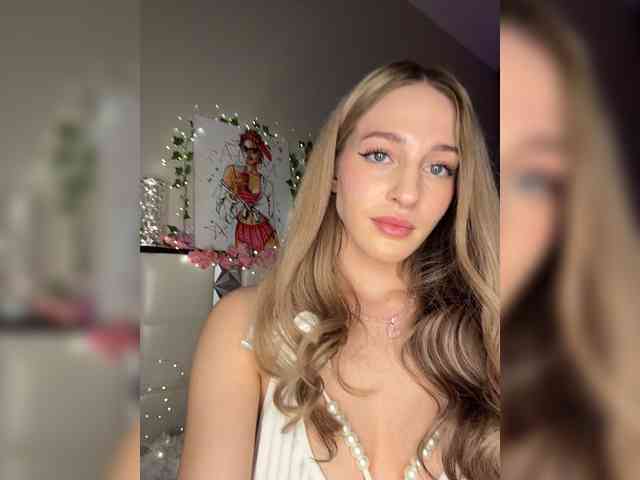 VictoriaBix webcam