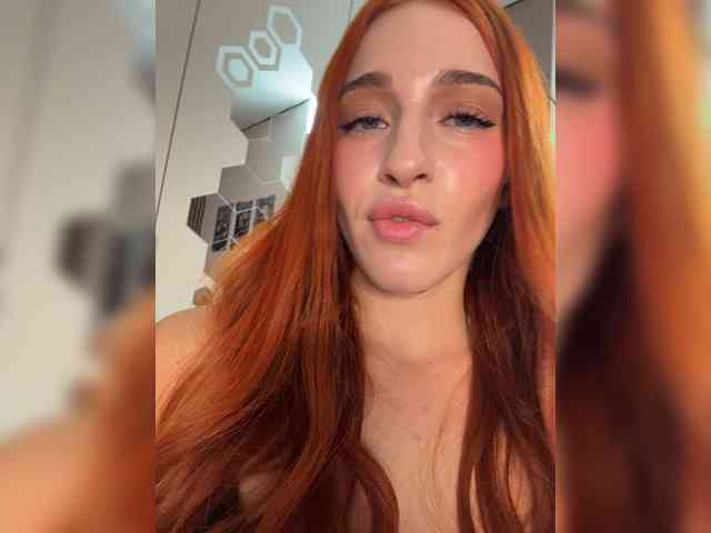 VictoriaBix webcam