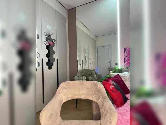 VictoriaBix webcam