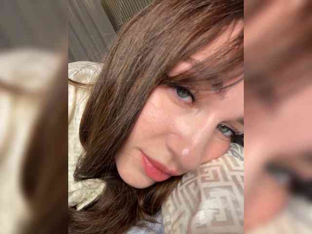 VictoriaBix webcam
