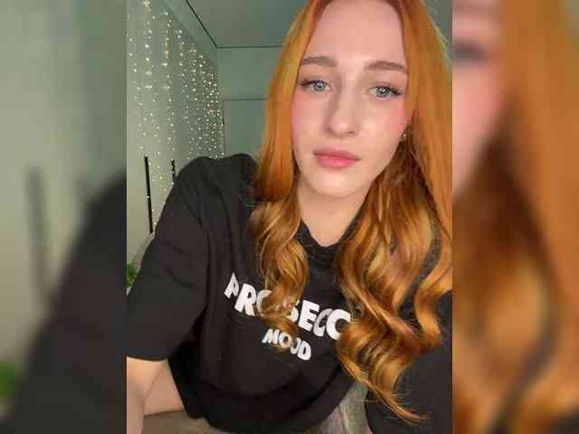 VictoriaBix webcam