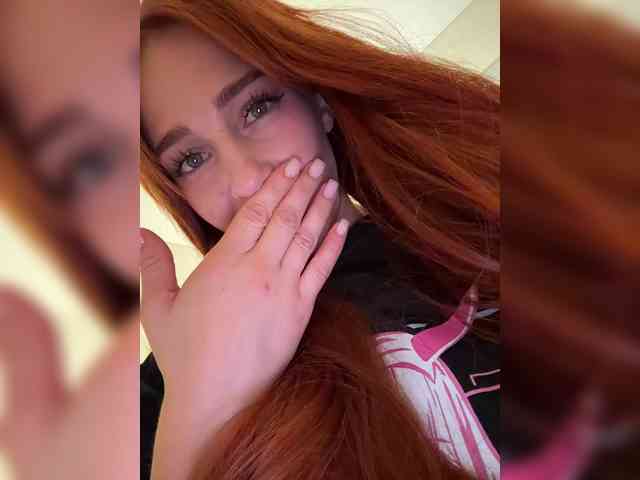 VictoriaBix webcam