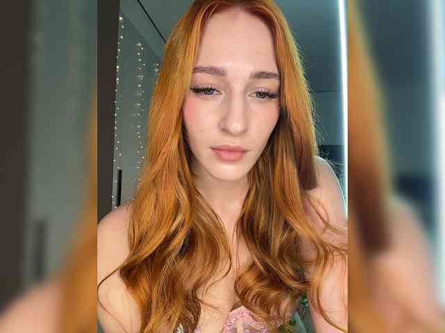 VictoriaBix webcam