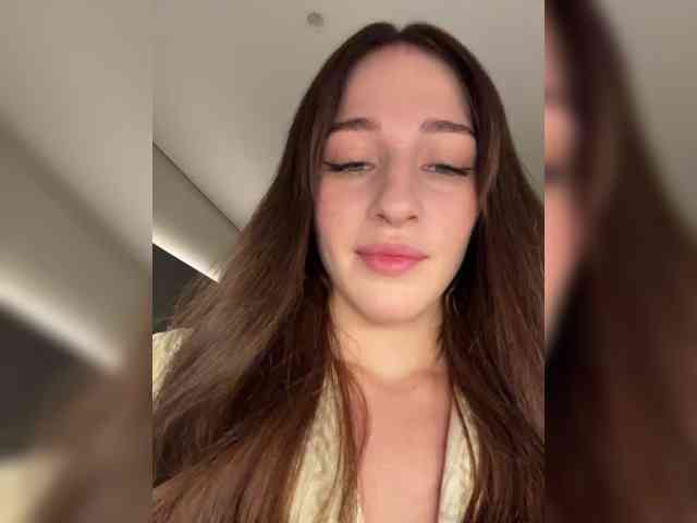 VictoriaBix webcam