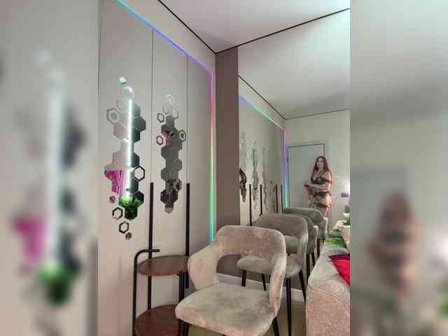 VictoriaBix webcam