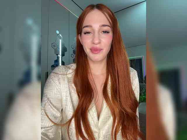 VictoriaBix webcam
