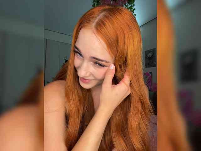 ArinaSmile Sex Cam Show