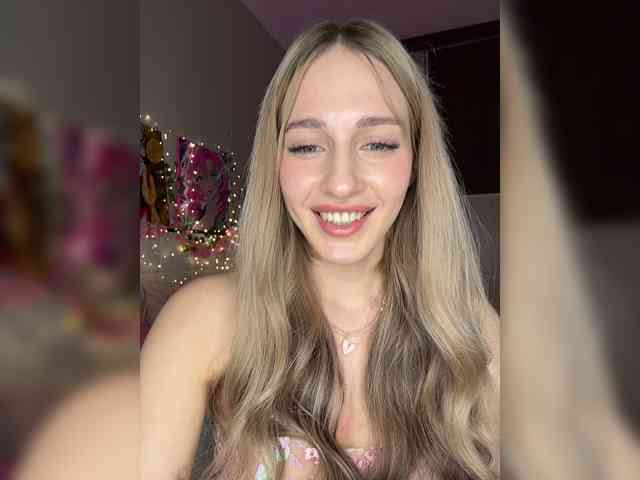 VictoriaBix webcam