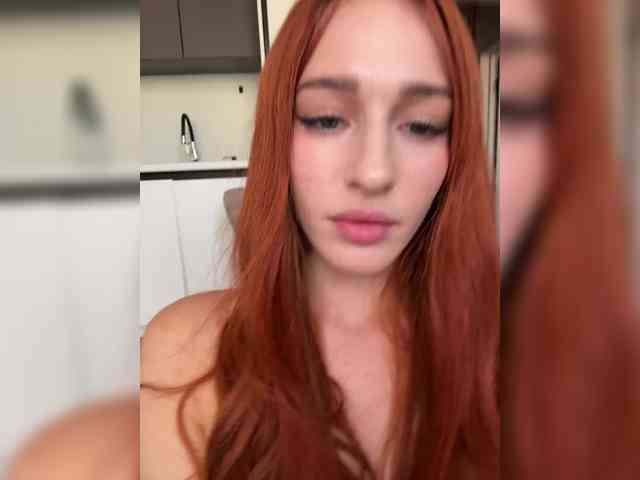 VictoriaBix webcam