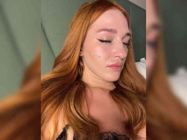 VictoriaBix webcam