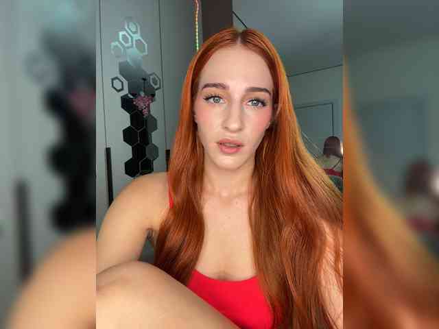 VictoriaBix webcam