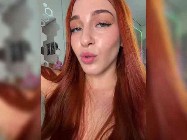 VictoriaBix webcam