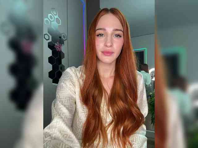 VictoriaBix webcam