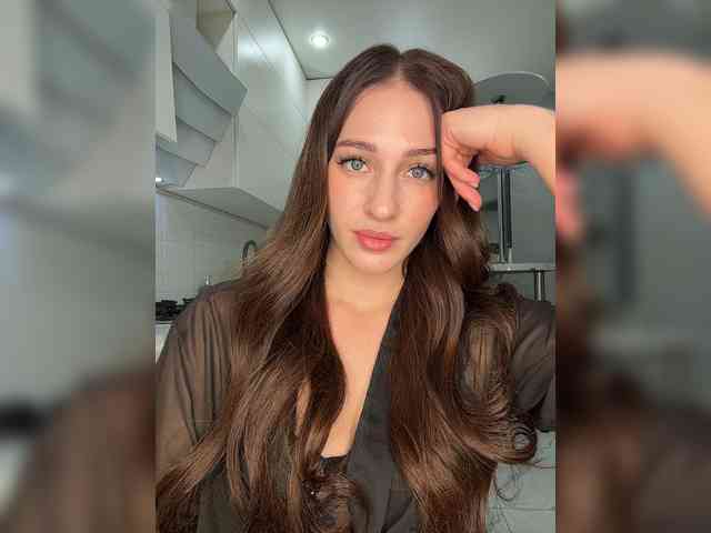 VictoriaBix webcam