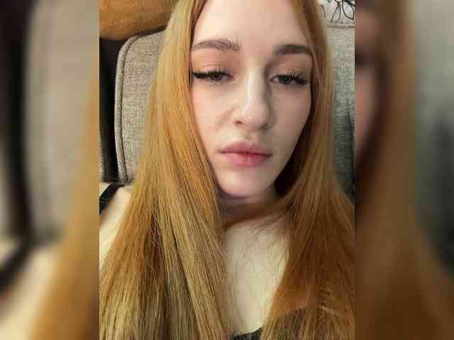 VictoriaBix webcam