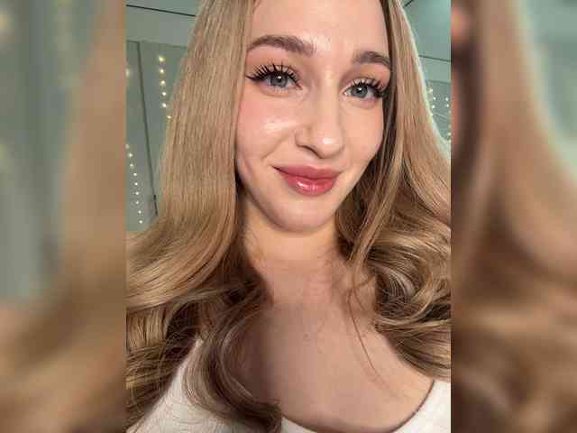 VictoriaBix webcam