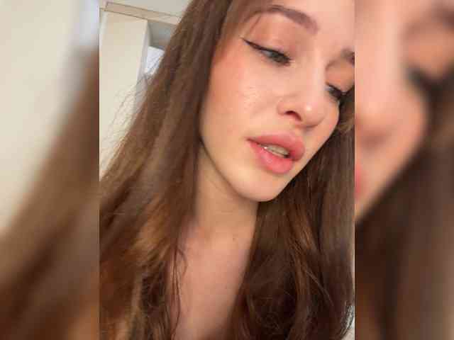 VictoriaBix webcam