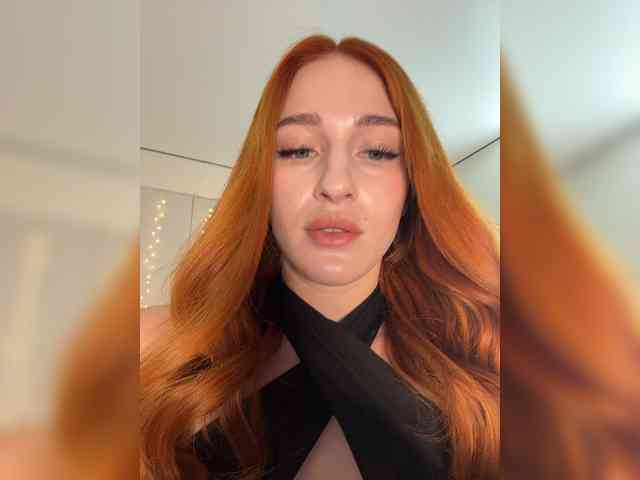 VictoriaBix webcam
