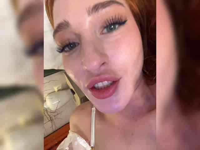 VictoriaBix webcam